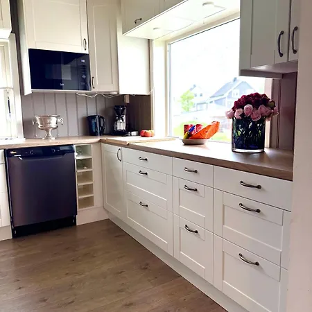 Kb Storhaugen House - Sorvagen