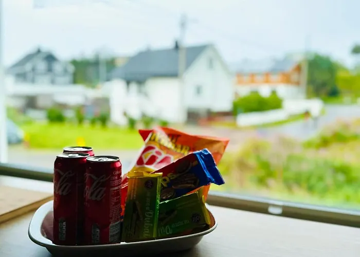 Kb Storhaugen House - Sørvågen Feriehus Moskenes